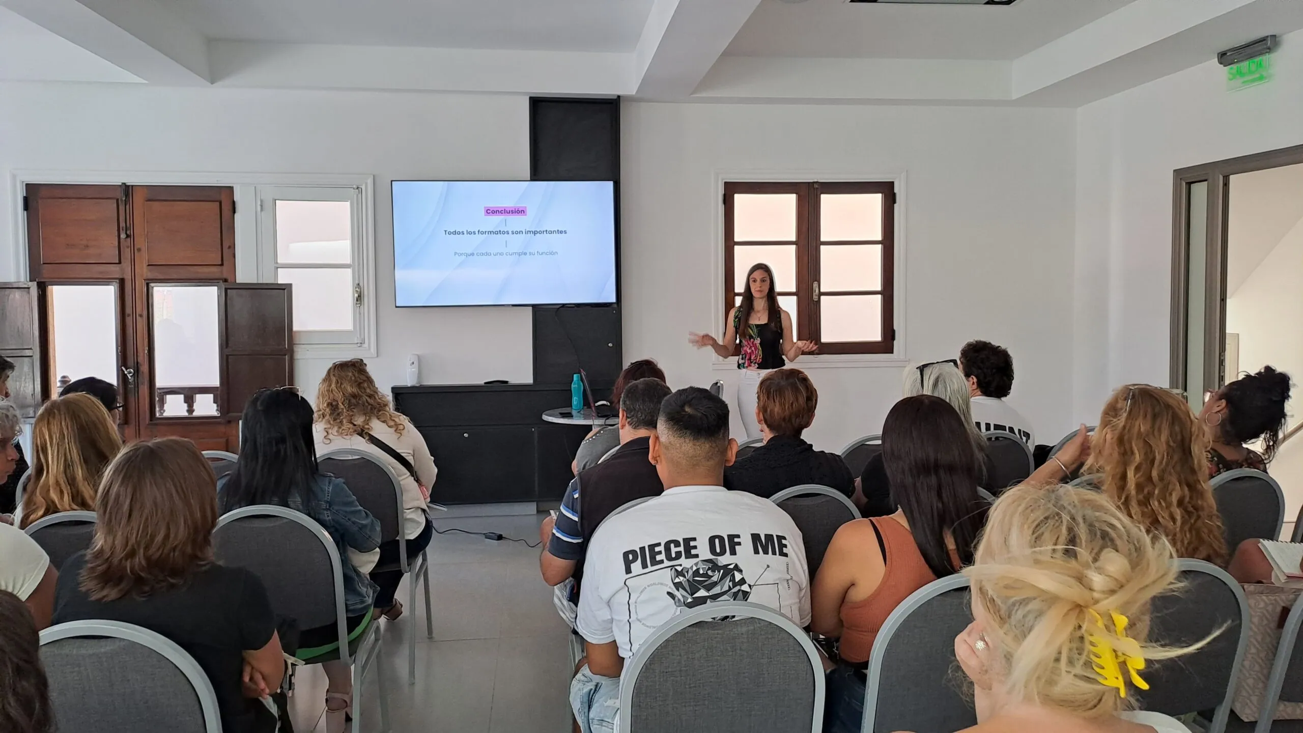 Curso presencial de redes sociales en Mar del Plata con Eva Tarquinus